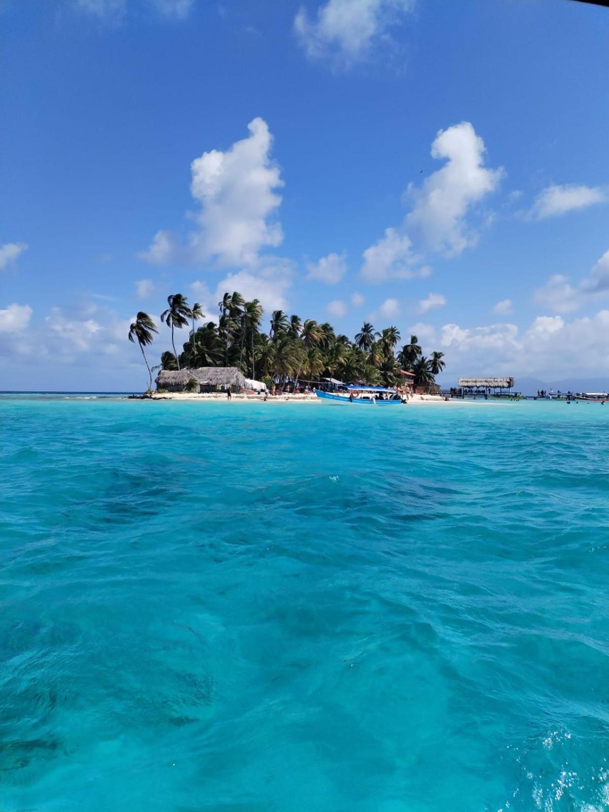 Vila Discovery Gunayar Mamartupo Exteriér fotografie